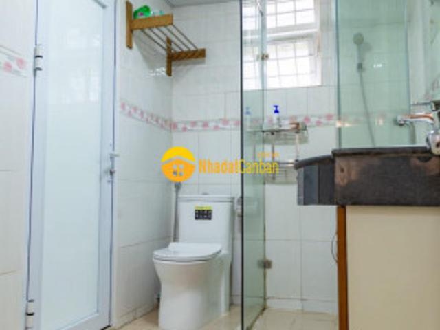 Thái hà quận đống đa ô tô tránh 2 mặt trước sau, khu vip, dân trí cao. Diện tích 65m2 giá 10,6 tỷ