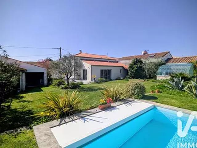 Thairé 17290 Achat / Vente maison 6 pièces t6 parking