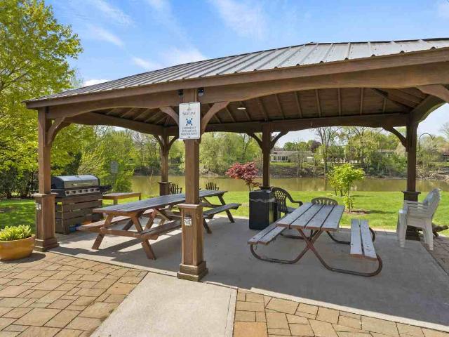 Thames Park Tower Apartments 1 Bedroom Apartment for Rent at 150 Mary St, Chatham Kent, ON N7L 4V2 Chatham