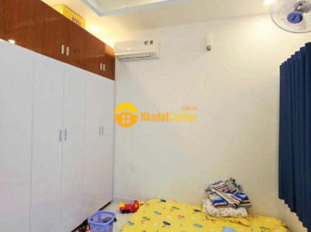 Thanh ly nha măt tiên hương ra chơ qui đưc binh chanh gia 890 triêu