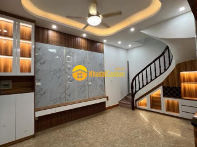 Thanh nhàn hbt nhà gần phố 40m mặt tiền 6m sổ đỏ nở hậu giá 6.95 tỷ
