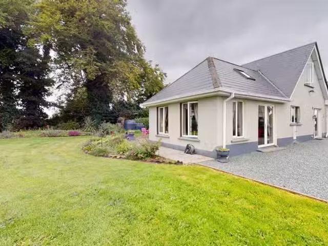 The Cottage, Clonmore, A92T654 is for sale