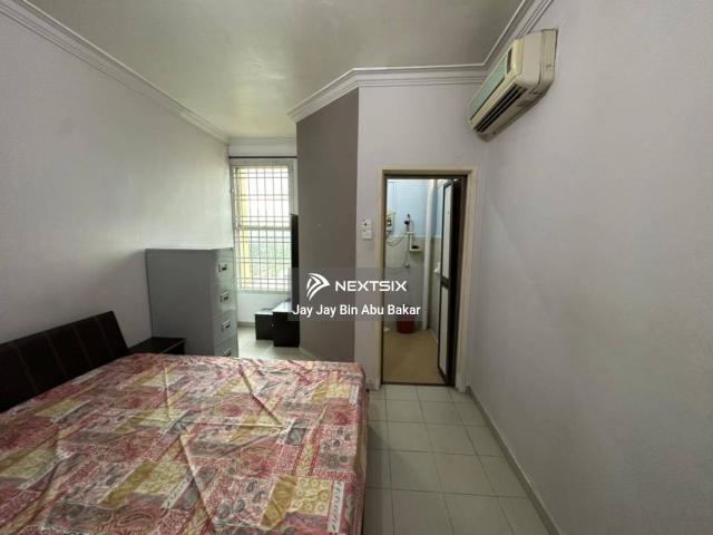 The Cove 2 storey Semi D with 20 feet Land