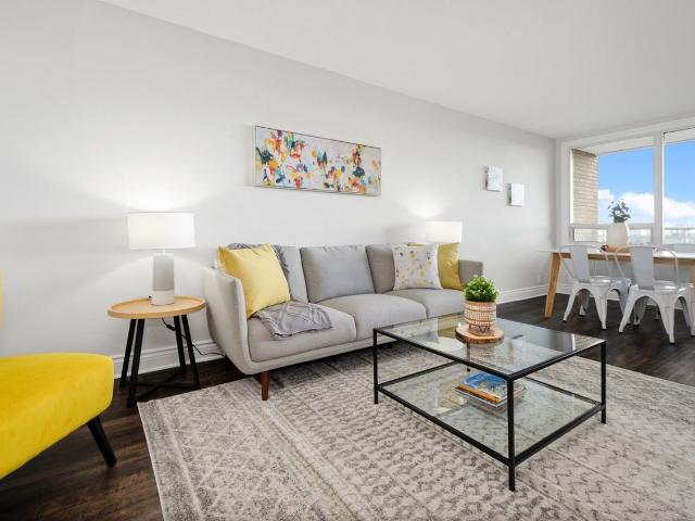 The Cobalt Studio Apartment for Rent at 90 Woodridge Cres, Ottawa, ON K2B 7T1 Bayshore