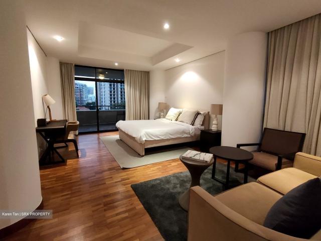 The Colonnade D10, Condominium