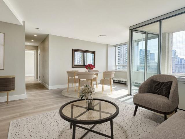 The Colonnade 2 Bedroom Apartment for Rent at 131 Bloor St W, Toronto, ON M5S 1S3 Bay Street Corridor