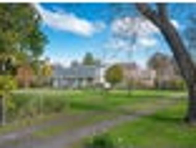 The Complete Package: Lifestyle. Income. Location