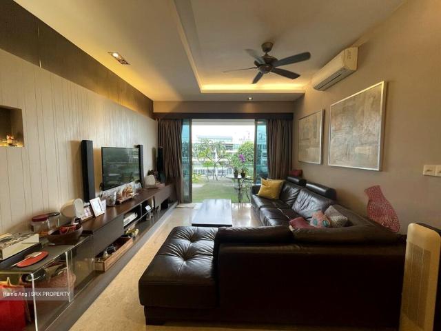 The Calrose D26, Condominium