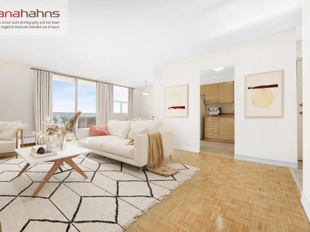 The Carillon Apartments for Rent in Mississauga