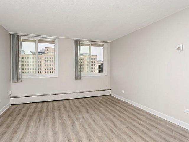 The Carlton Apartments Edmonton 1 Bedroom Apartment For Rent E