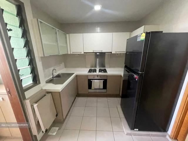 The Carpmaelina D15, Condominium