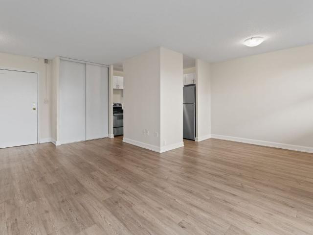 The Cedarview Apartments 3 Bedroom Apartment for Rent at 149 Henry St, Brantford, ON N3S 7K7