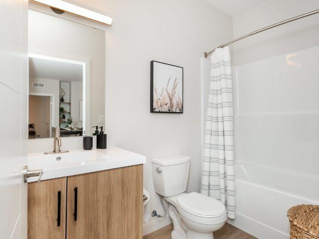 The Citation at Westport 1 Bedroom Apartment for Rent at 4253 Portage Ave, Headingley, MB R4H 1C6