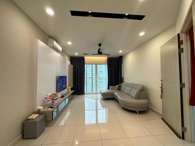 The Clover Condominium Private Lift All New Luxury Fully Renovated