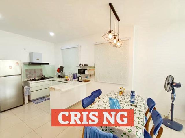 The Clovers 1598sf 2 CarPark Fully Furnished Reno Private Lift WORTH