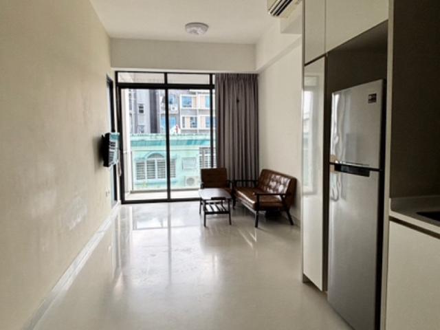 The Cristallo Condominium For Rent, $3,700, 2 Bed 1 Bath 624 sqft $5.93 psf