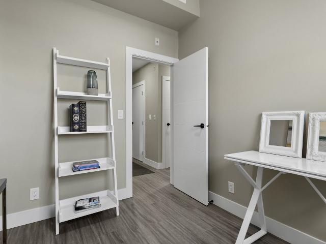 The Crossing 2 Bedroom Apartment for Rent at 830 Idylwyld Dr N, Saskatoon, SK S7L 0Z6