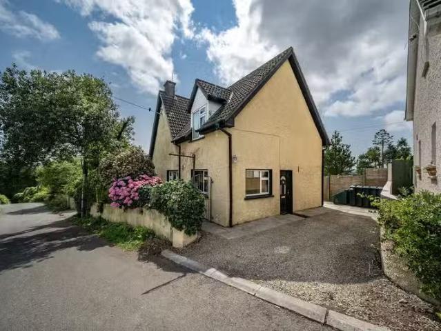 The Crow's Nest, Barrack Green, Kinsale, Co. Cork, P17W326 is.