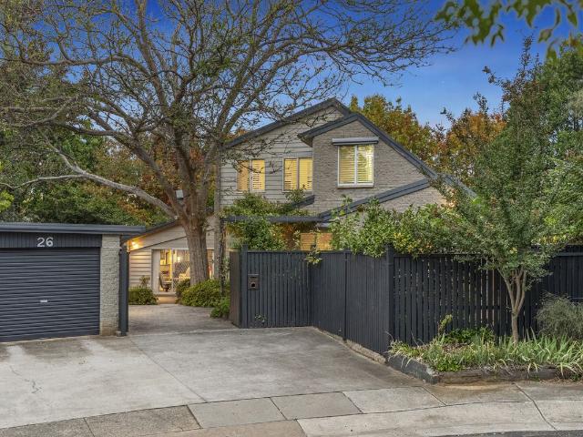 THE CURTIN TREE HOUSE MODERN LUXURY MEETS HERITAGE AND NATURE CHARM