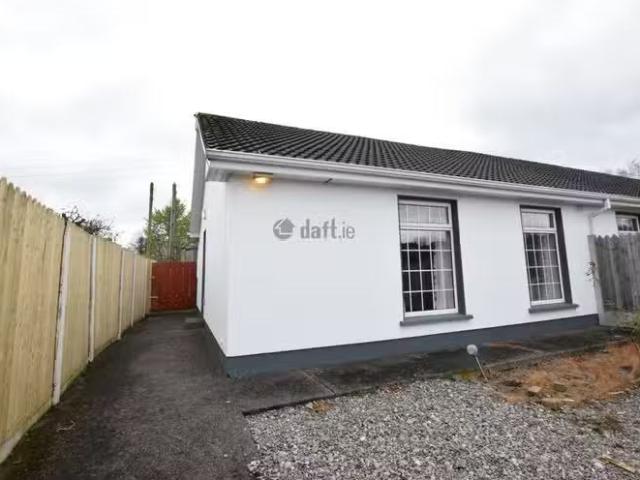 The Annex Doonvarna, Arderrow, Barnavara, Co. Cork is for rent