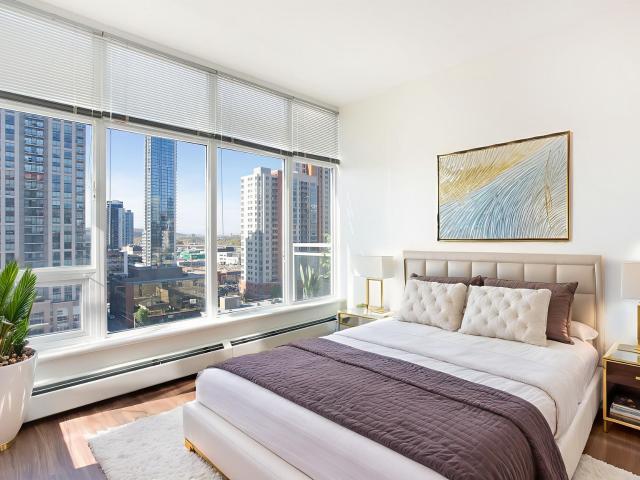 The Arch 2 Bedroom [object Promise] for Rent