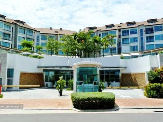 The Azure D4, Condominium