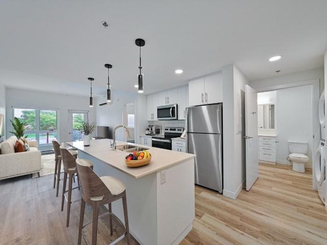 The Bolt 2 Bedroom Apartment for Rent at 2735 Pembina Hwy, Winnipeg, MB R3T 6K5 Richmond West