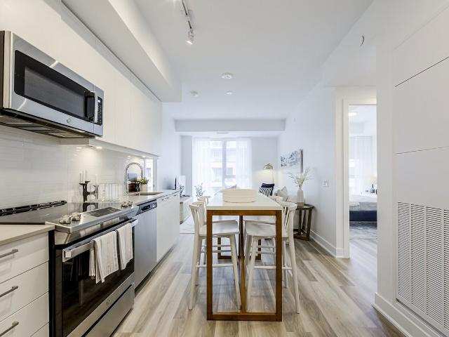 The Bakerfield 2 Bedroom Apartment for Rent at 195 Deerfield Rd, Newmarket, ON L3Y 0G4 Central Newmarket