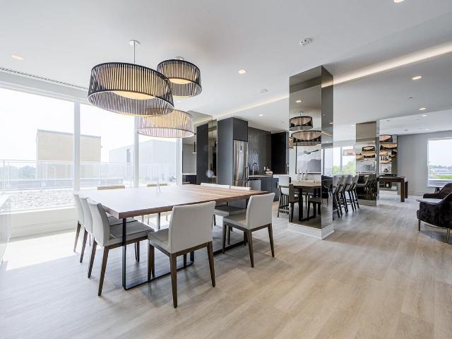 The Bakerfield 3 Bedroom Apartment for Rent at 195 Deerfield Rd, Newmarket, ON L3Y 0G4 Central Newmarket