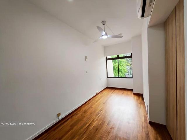 The Balmoral D10, Condominium