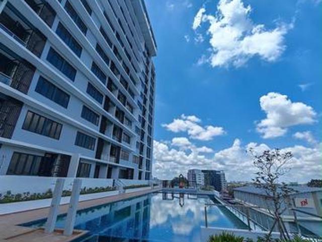 The Banquet Residence FOR SALE