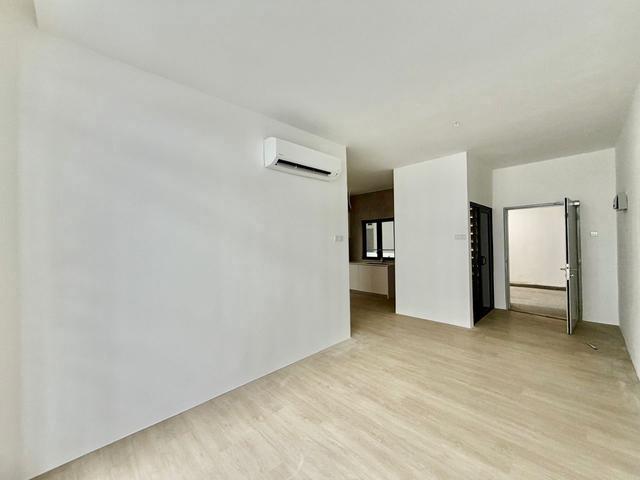THE BANQUET RESIDENCE FOR SALE At