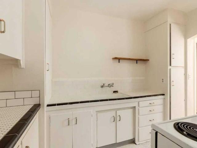 The Barnhart 1 Bedroom Apartment for Rent at 1121 6 St Sw, Calgary, AB T2R 0Z3 Beltline