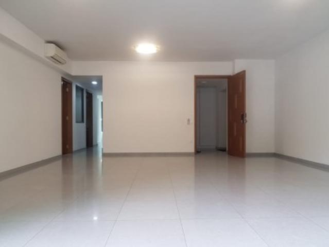 The Beverly Apartment For Sale, $3,000,000, 3 Bed 3 Bath 2,679 sqft $1,120.00 psf