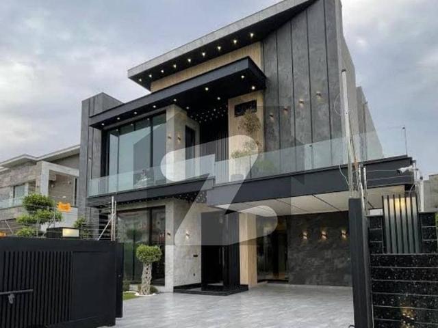 The Beautiful House And Ideally Located