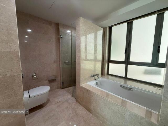 The Berth By The Cove D4, Condominium