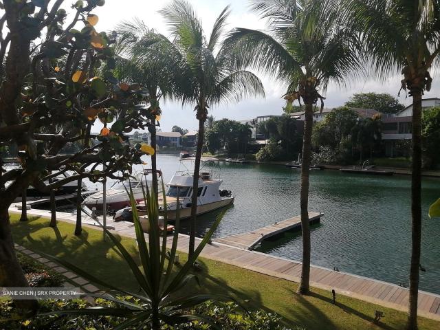 The Berth By The Cove D4, Condominium