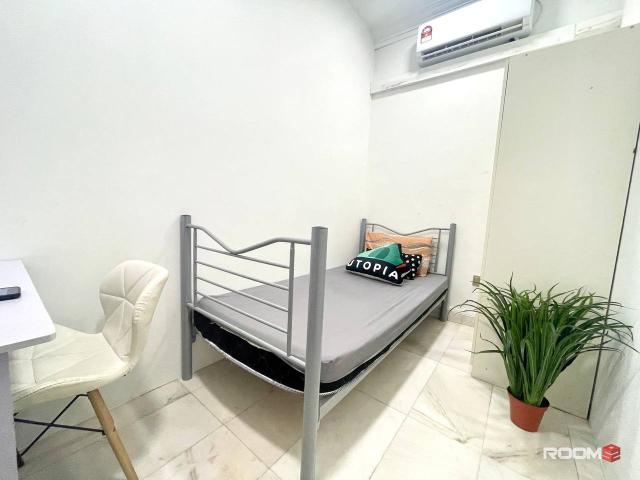 The Best Room For Rent In KLCC Area Fully Furnished & ZERO Deposit 1 Room LEFT ‼️