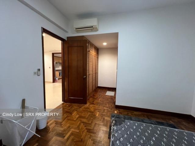 The Blossomvale D21, Condominium