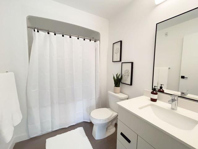 The Bridgwater 1 Bedroom Apartment for Rent at 250 Centre St, Winnipeg, MB R3Y 2A1 Waverley West