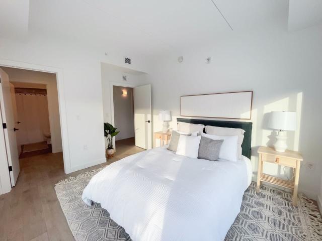The Bridgwater 3 Bedroom Apartment for Rent at 250 Centre St, Winnipeg, MB R3Y 2A1 Waverley West