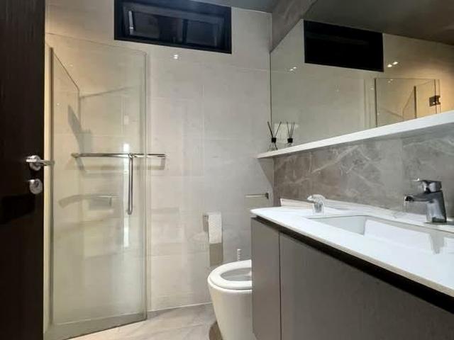 The Brownstone D27, Condominium
