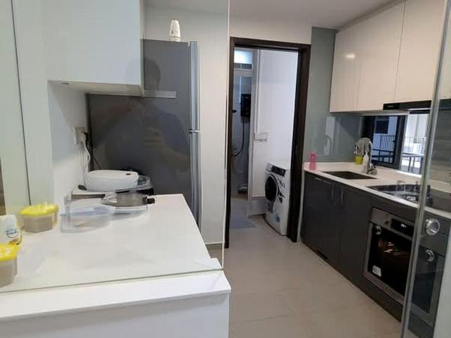 The Brownstone D27, Condominium