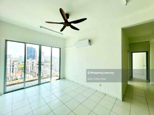 The Golden Triangle Condominium, Sungai Ara
