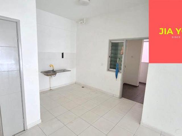 The Golden Triangle 2 carparks sungai ara 1165sf
