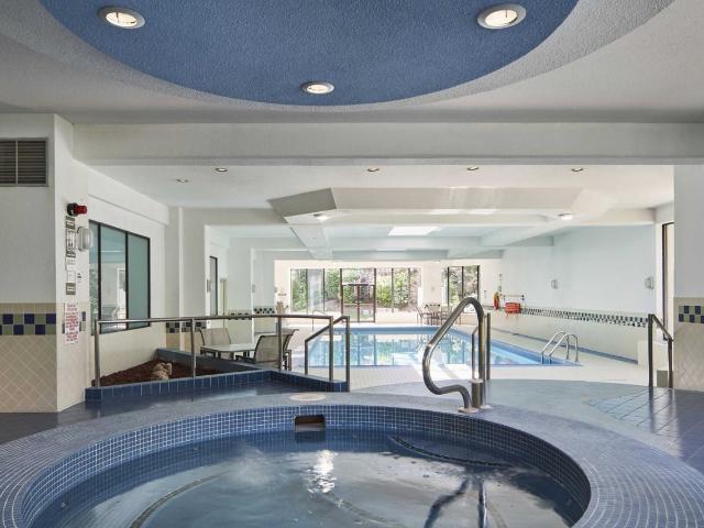 The Galleria 1 Bedroom Apartment for Rent at 77 Finch Ave E, Toronto, ON M2N 6H8 Willowdale