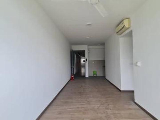 The Garden Condominium Corner 3R2B 2 Car Park High Floor