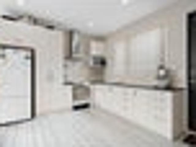 The Gardens, 3 bedrooms, $570 pw