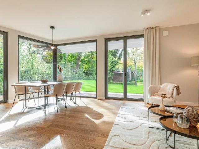 THE GARDENS: 3 Zimmer Penthouse in Winterhude