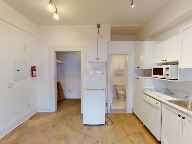 THE GERRARD FLATS 2 Bedroom Apartment for Rent at 1152 Gerrard St E, Toronto, ON M4L 1Y2 Leslieville